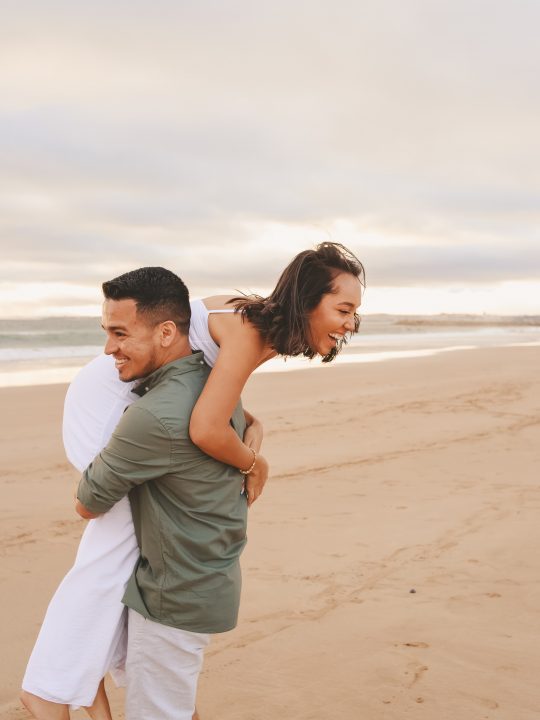 19 bedeutungsvolle Wege, wie du einen Mann dazu bringst, sich geliebt zu fühlen