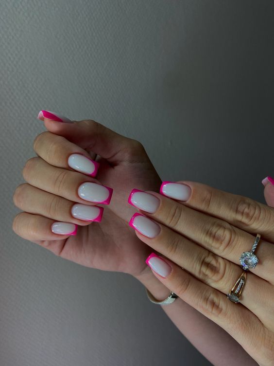 Pinker French Twist: Modernes trifft auf Klassisches