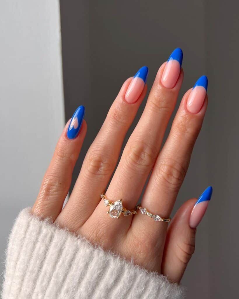 Blauer Ozean Klassische French Nails