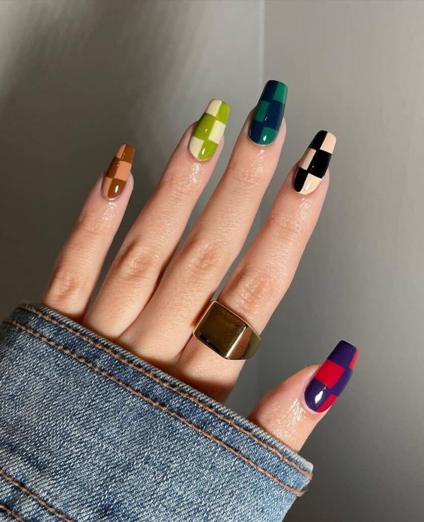 Alle Herbstfarben in einer Nail Art