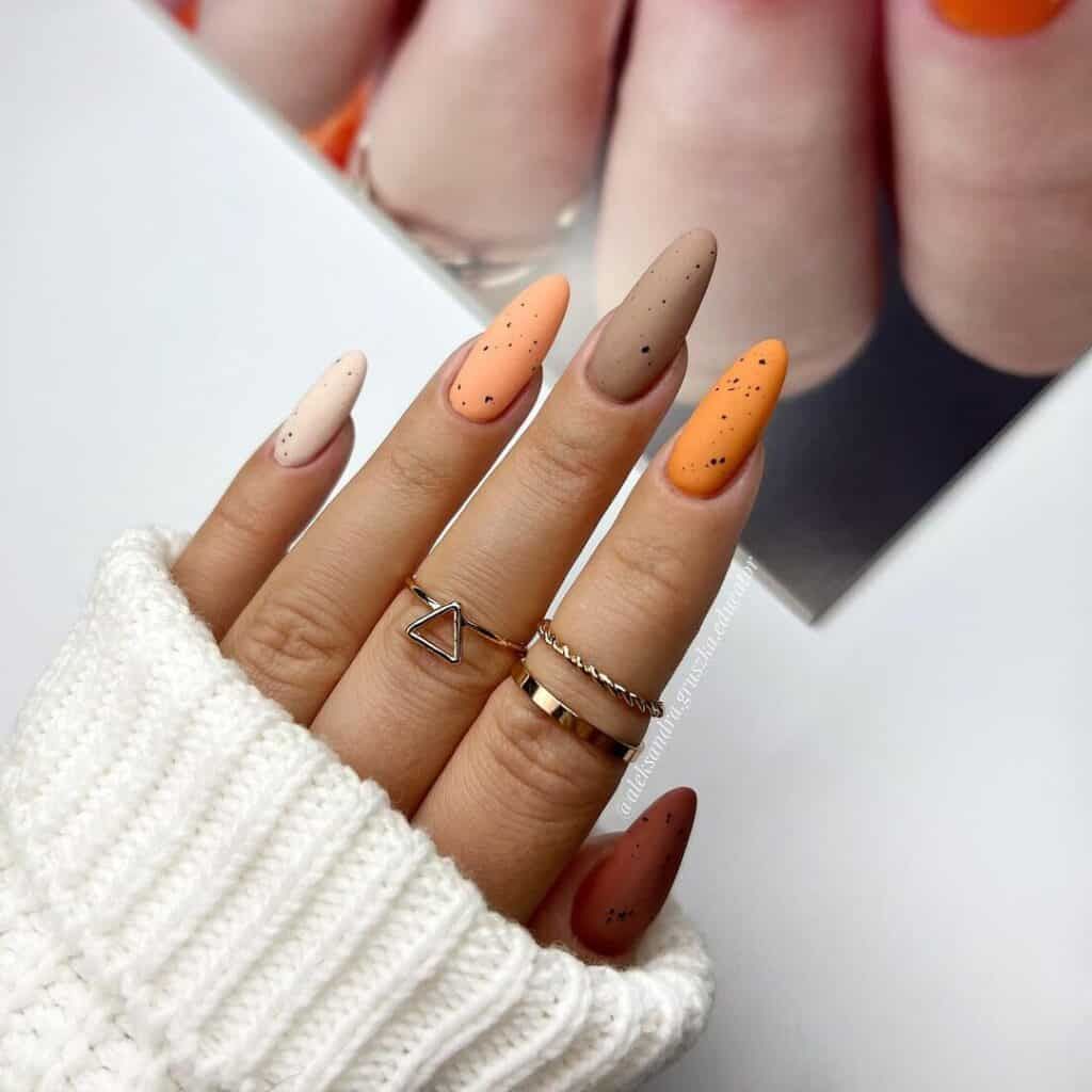 Matte September-Nagelfarben